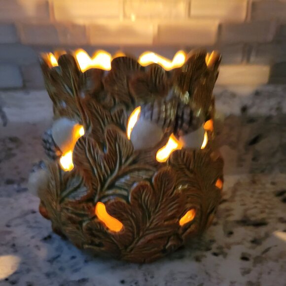 Handcrafted Ceramic Leaf & Acorn Candle Holder - Picture 11 of 12